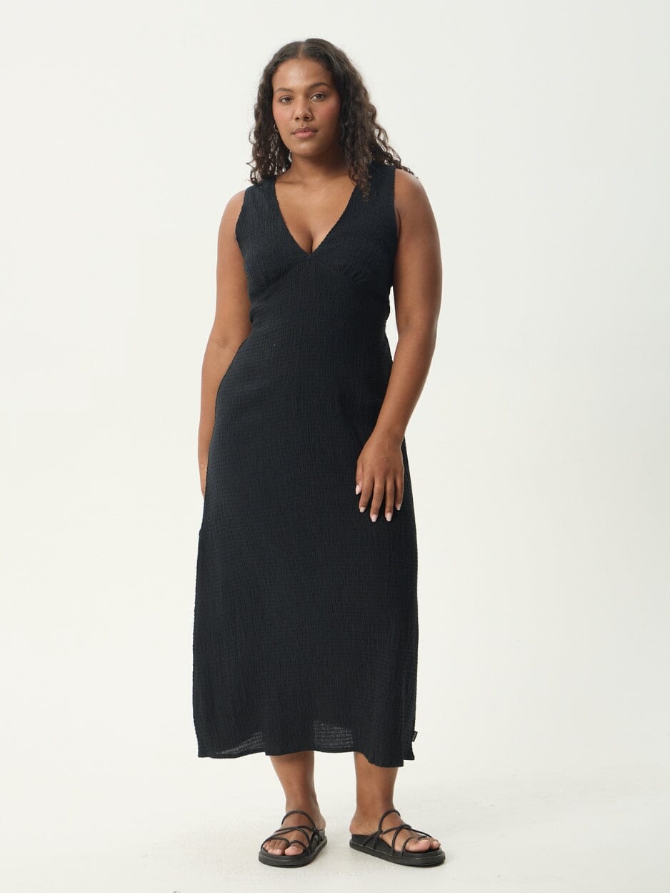 Focus Tully Seersucker Maxi Dress - Black – Odyssea