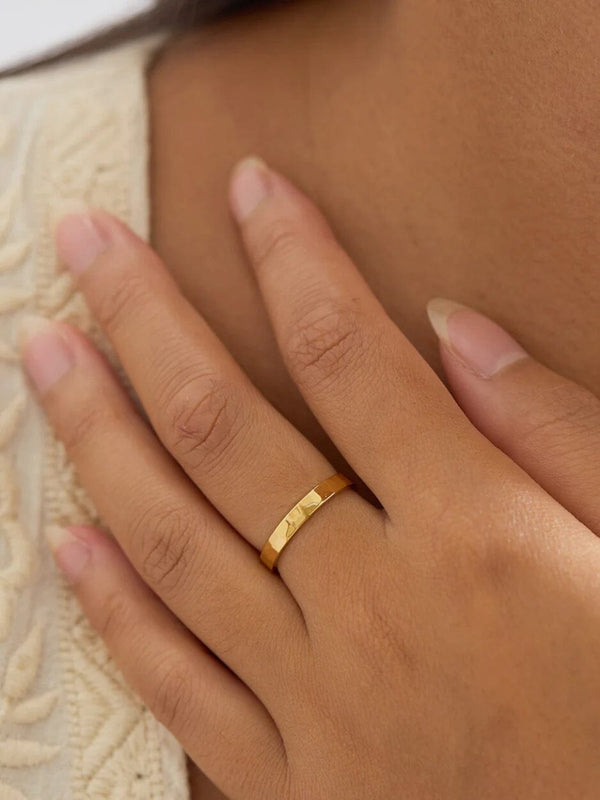 Beaten Ring Band - Gold RINGS MIDSUMMER STAR 
