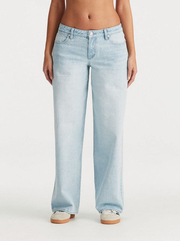 Low Farrah Baggy Jean - Blue Porcelain JEANS WRANGLER 